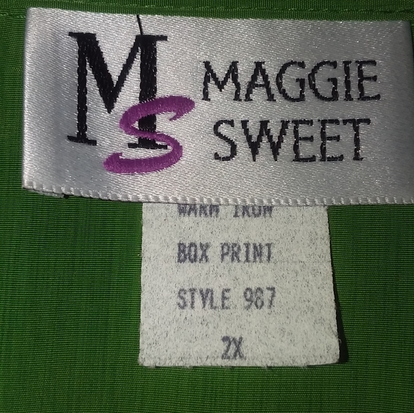 Shirt - Picture 4 of 4